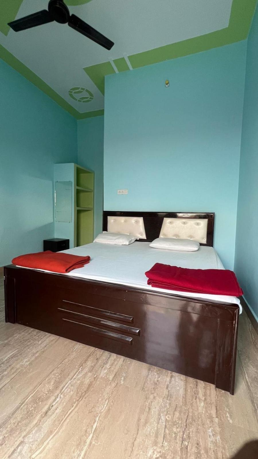 Hotel Vijay Palace Ayodhya Zewnętrze zdjęcie